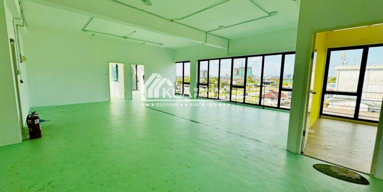 WhatsApp Image 2025-06-24 at 3.05.52 PM (1)