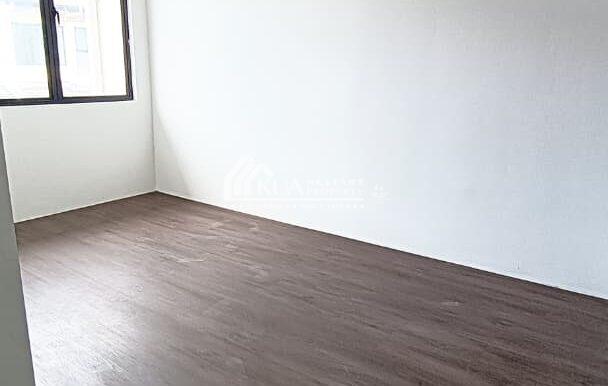 WhatsApp Image 2025-08-31 at 9.49.32 PM (2)