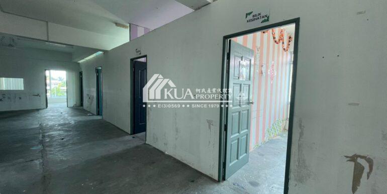 WhatsApp Image 2025-09-06 at 12.14.05 PM