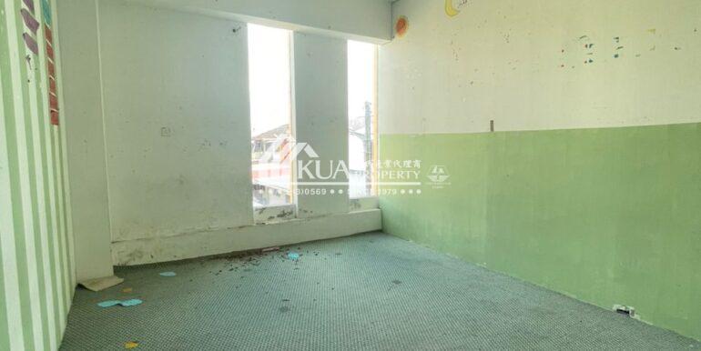 WhatsApp Image 2025-09-06 at 12.14.06 PM (1)