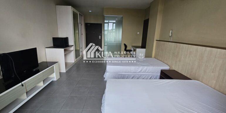 WhatsApp Image 2025-10-25 at 9.26.24 AM