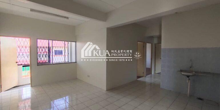 8e63927d-cafa-449c-80d7-21814e84814a