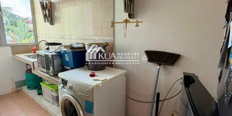 cad823ab-8526-49c9-acba-3f76c95c131a